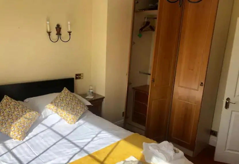 Private Comfortable Bedroom Dublin Ireland